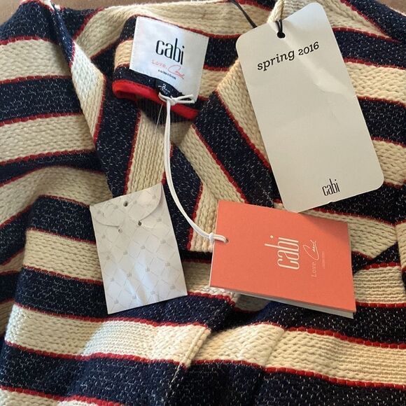 CABI Love Carol Collection #5094 Cruise Jacket - Size 2 - Picture 3 of 6